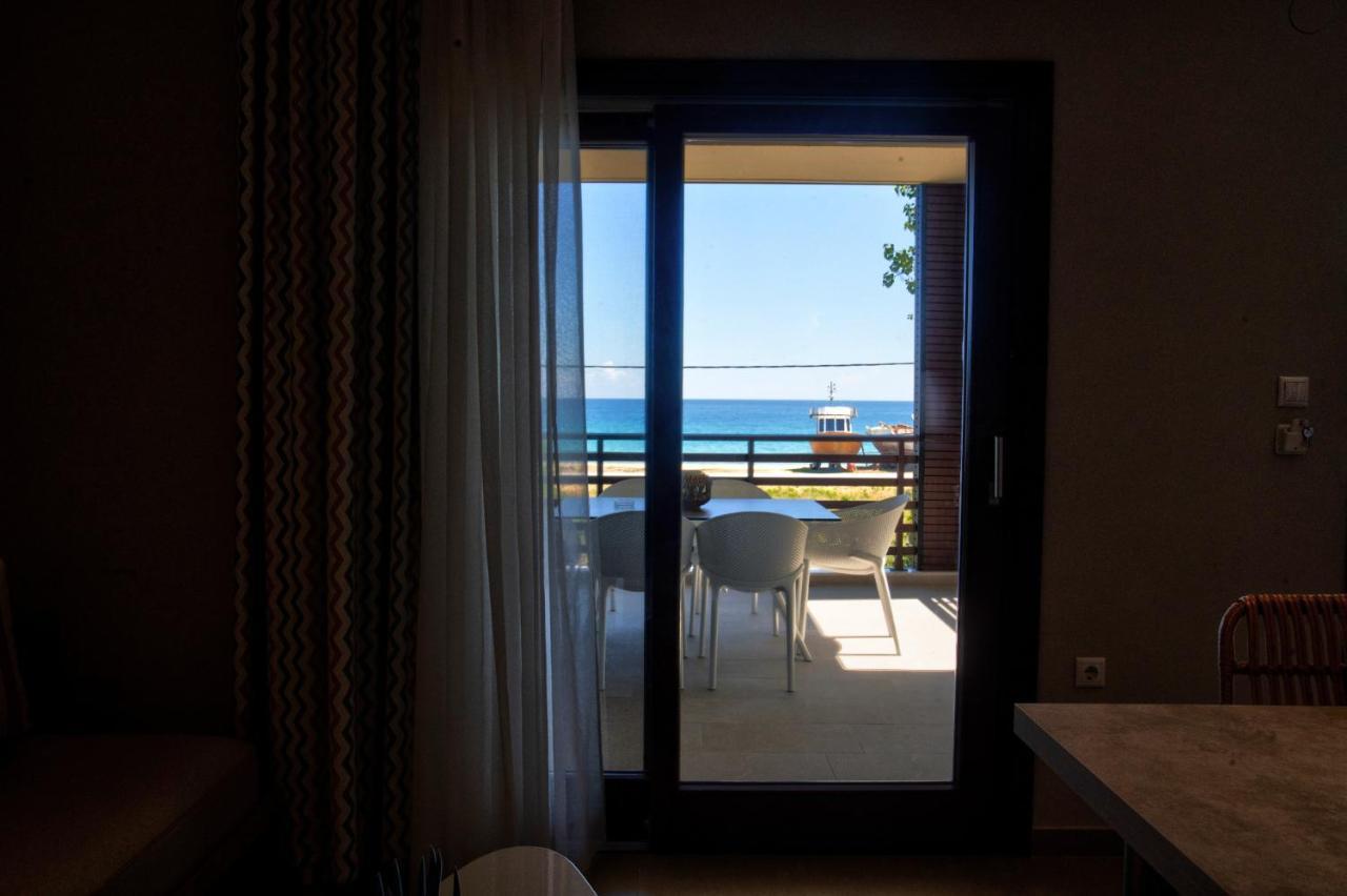 Marineiko Luxury Apartments Ierissos Extérieur photo