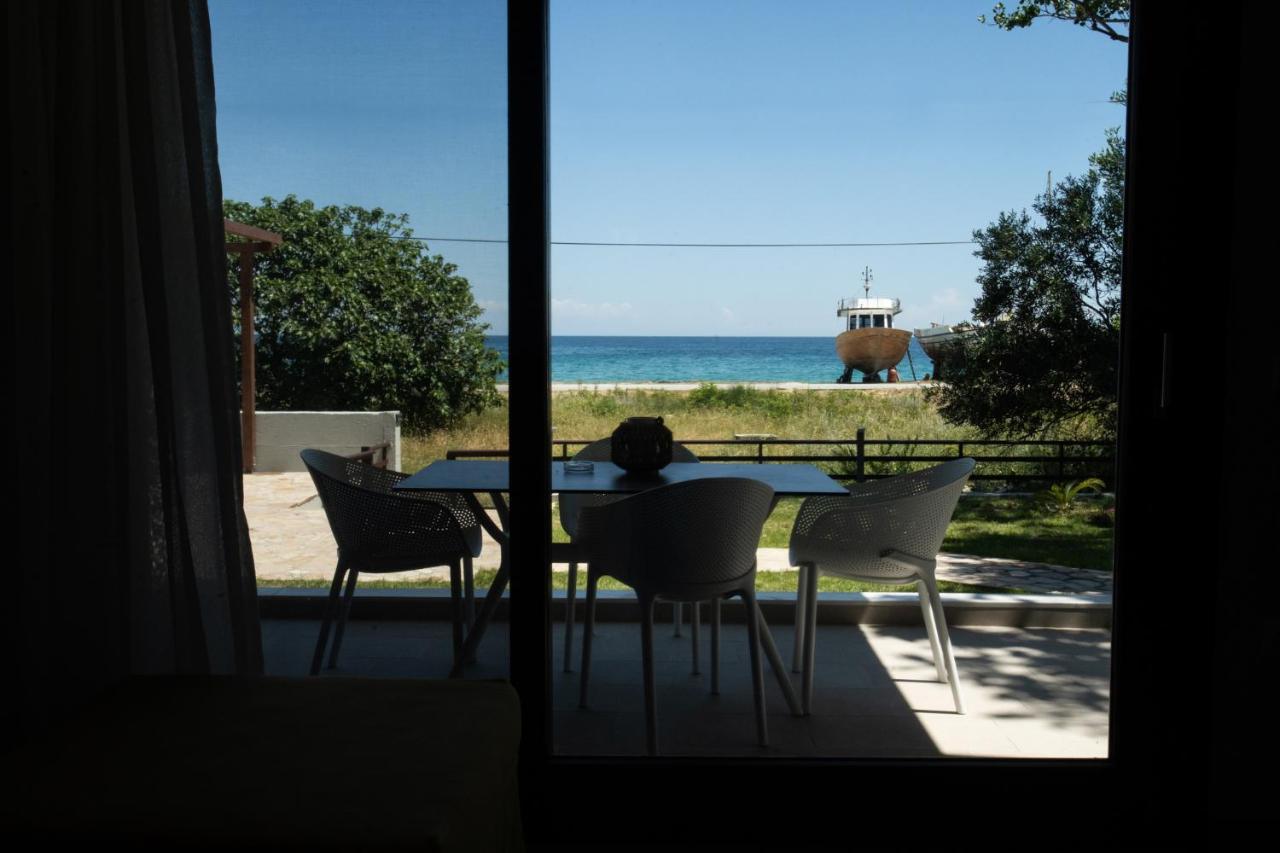 Marineiko Luxury Apartments Ierissos Extérieur photo